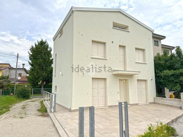 casa indipendente in vendita a Curtarolo