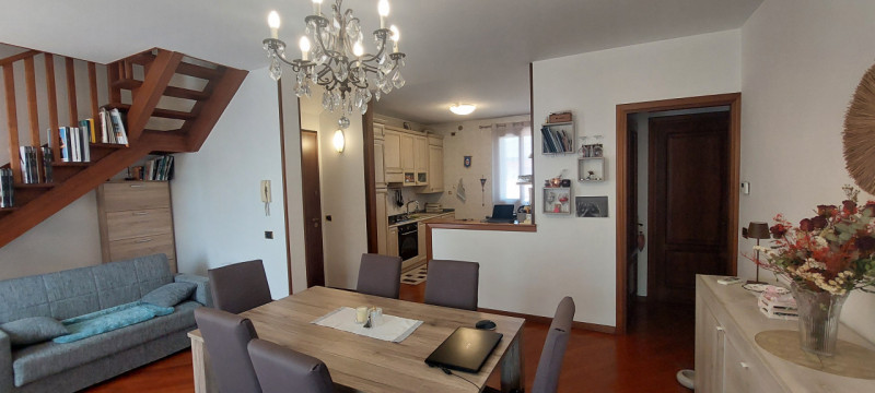 appartamento in vendita a Curtarolo in zona Pieve di Curtarolo