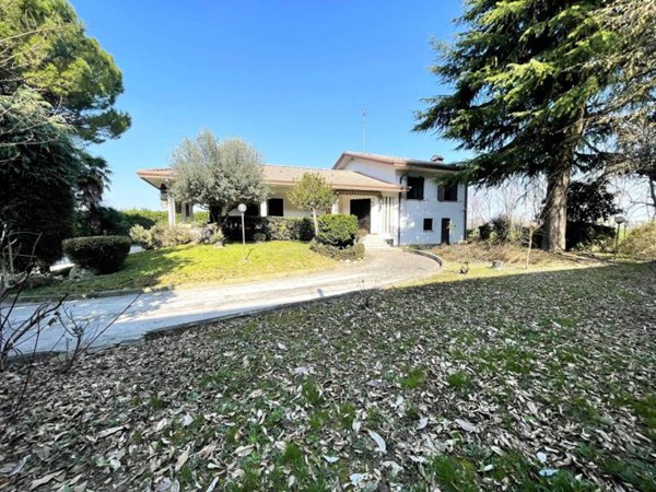 casa indipendente in vendita a Curtarolo