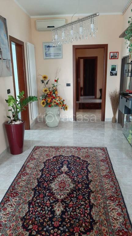 appartamento in vendita a Curtarolo in zona Santa Maria di Non