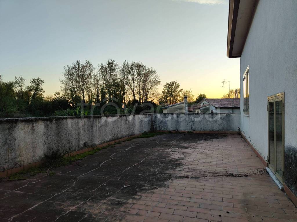 villa in vendita a Curtarolo in zona Santa Maria di Non