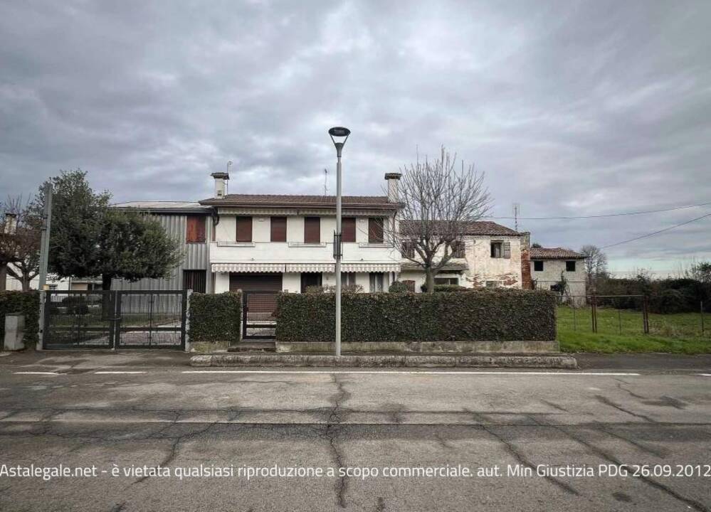 casa indipendente in vendita a Curtarolo in zona Santa Maria di Non