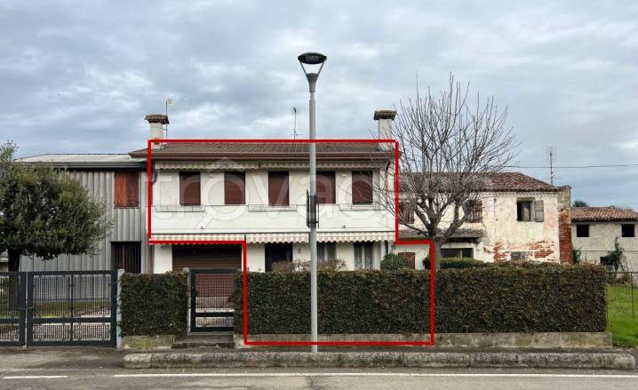 casa indipendente in vendita a Curtarolo in zona Santa Maria di Non