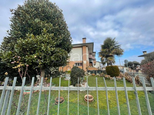 casa indipendente in vendita a Curtarolo