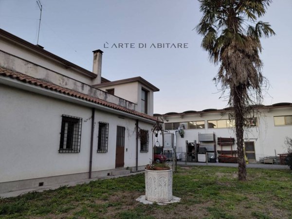 casa indipendente in vendita a Curtarolo