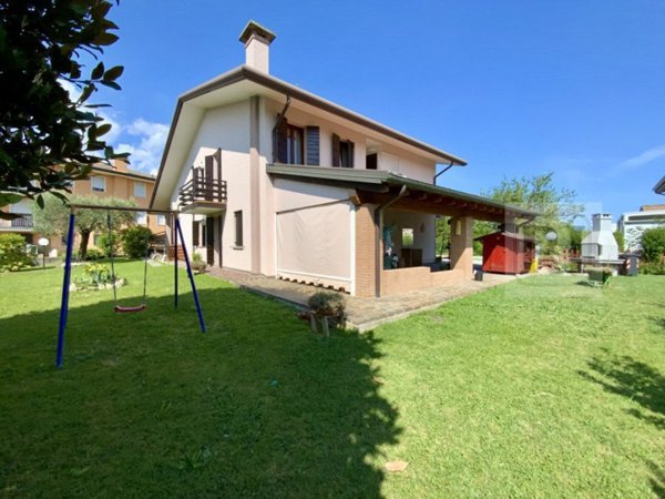 casa indipendente in vendita a Curtarolo