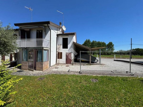 casa indipendente in vendita a Curtarolo in zona Pieve di Curtarolo