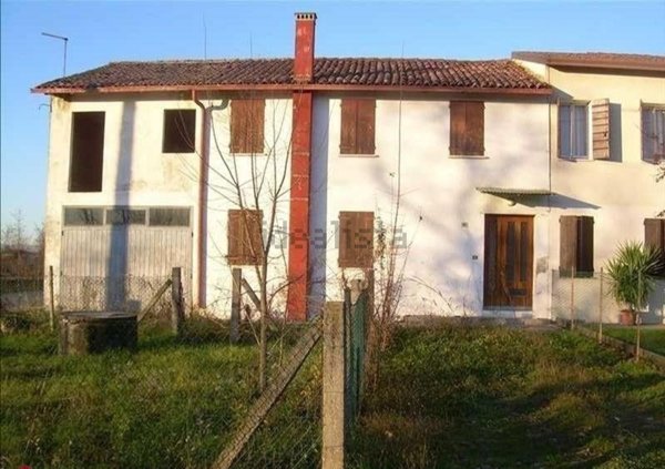 casa indipendente in vendita a Curtarolo in zona Pieve di Curtarolo