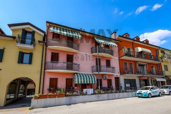 appartamento in vendita a Curtarolo in zona Pieve di Curtarolo