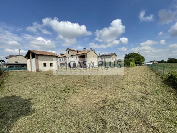casa indipendente in vendita a Curtarolo in zona Santa Maria di Non
