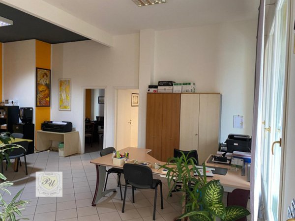 ufficio in vendita ad Este