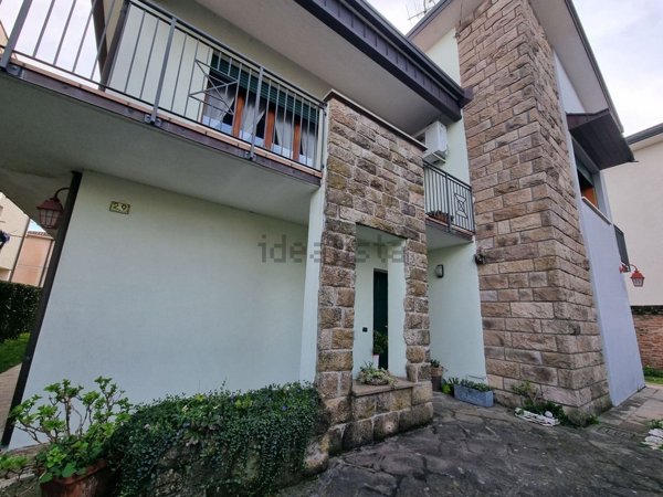 casa indipendente in vendita ad Este