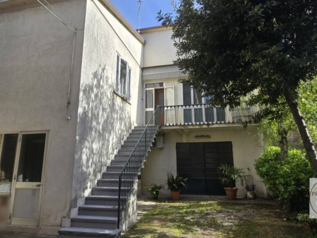 casa indipendente in vendita ad Este