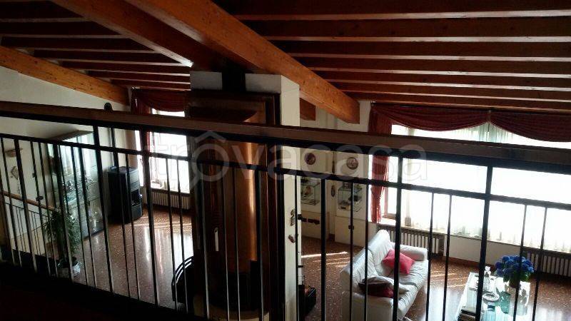 casa indipendente in vendita ad Este