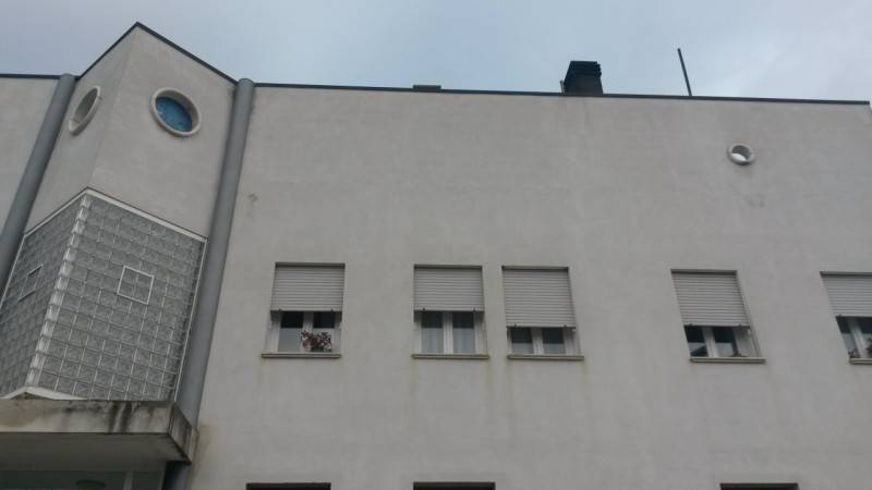 intera palazzina in vendita ad Este