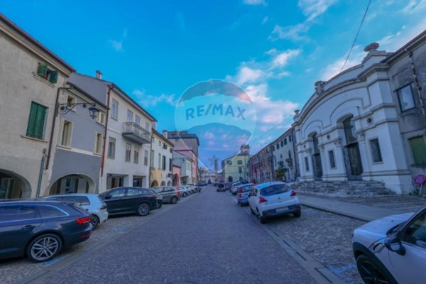 appartamento in vendita ad Este