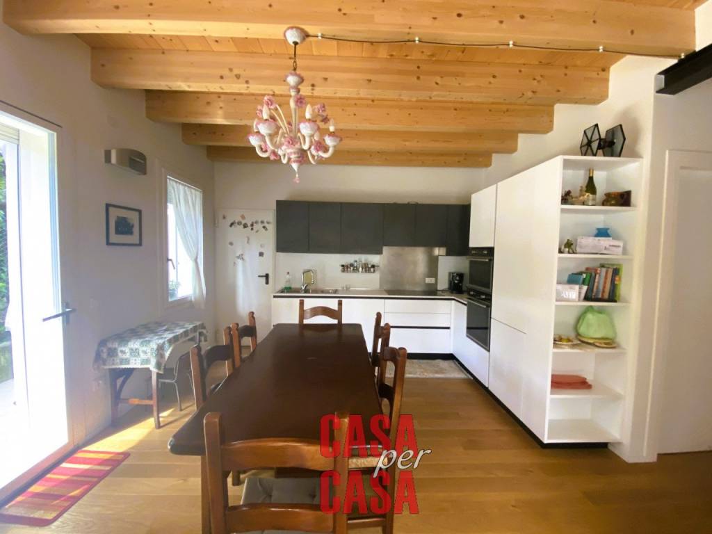 casa indipendente in vendita ad Este