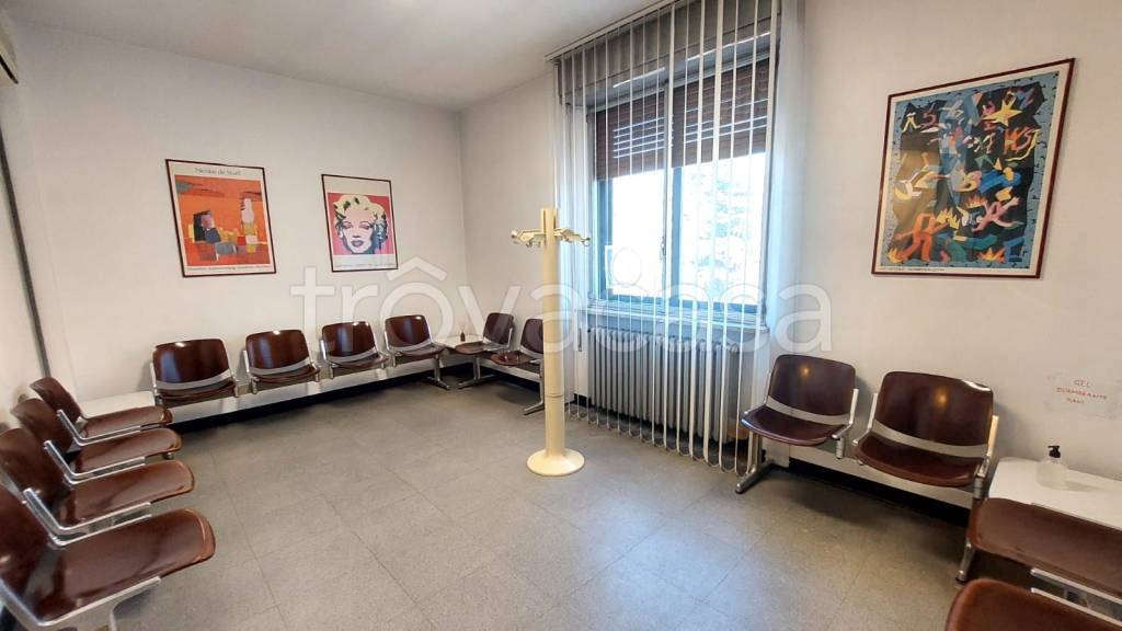 ufficio in vendita ad Este