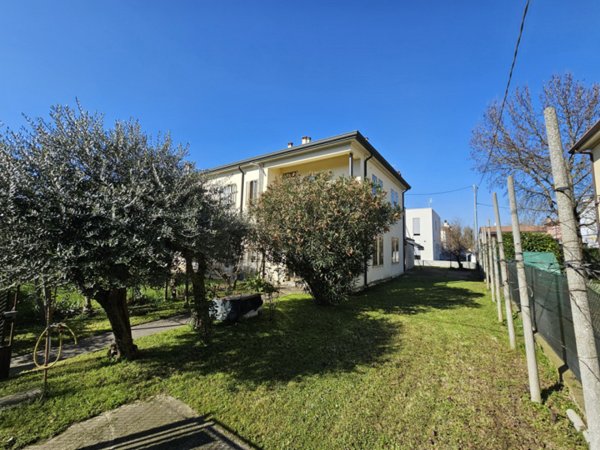 casa indipendente in vendita ad Este