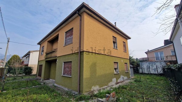casa indipendente in vendita ad Este
