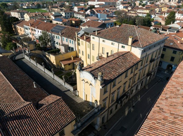 casa indipendente in vendita ad Este