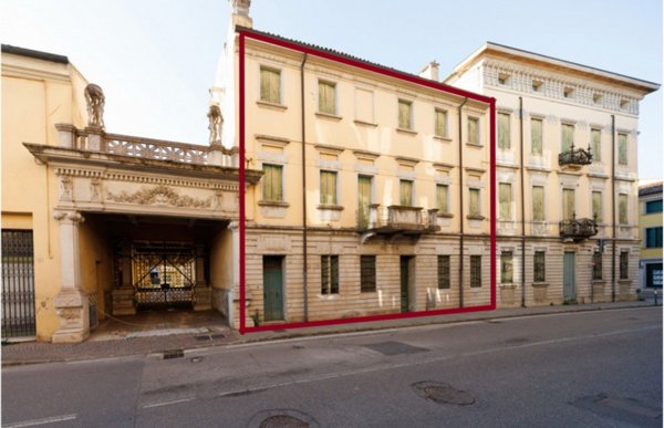 casa semindipendente in vendita ad Este