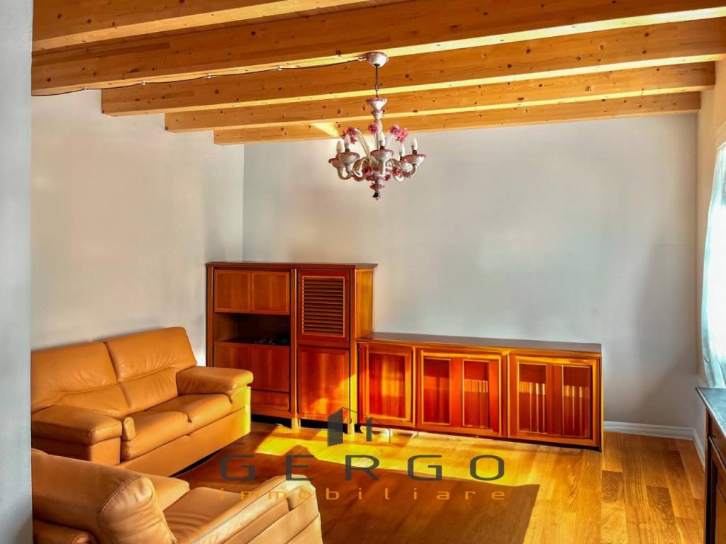 casa indipendente in vendita ad Este