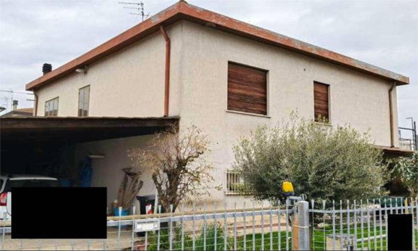 casa indipendente in vendita ad Este
