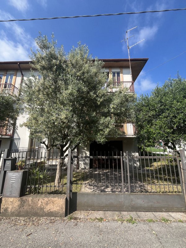 casa indipendente in vendita ad Este
