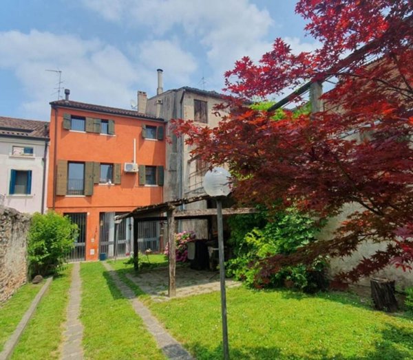 casa indipendente in vendita ad Este