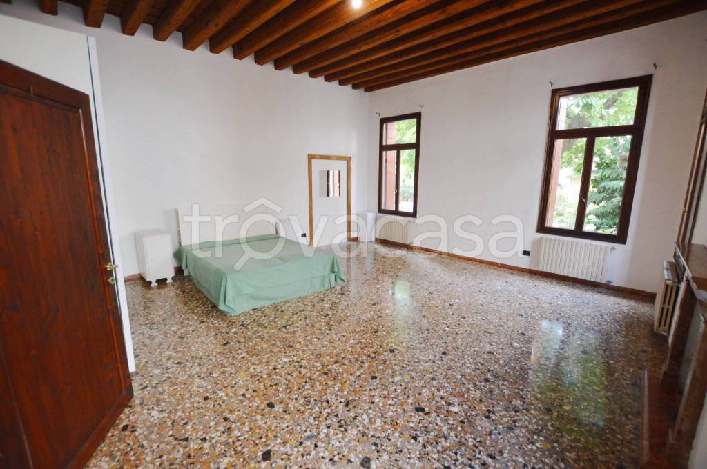 appartamento in vendita ad Este