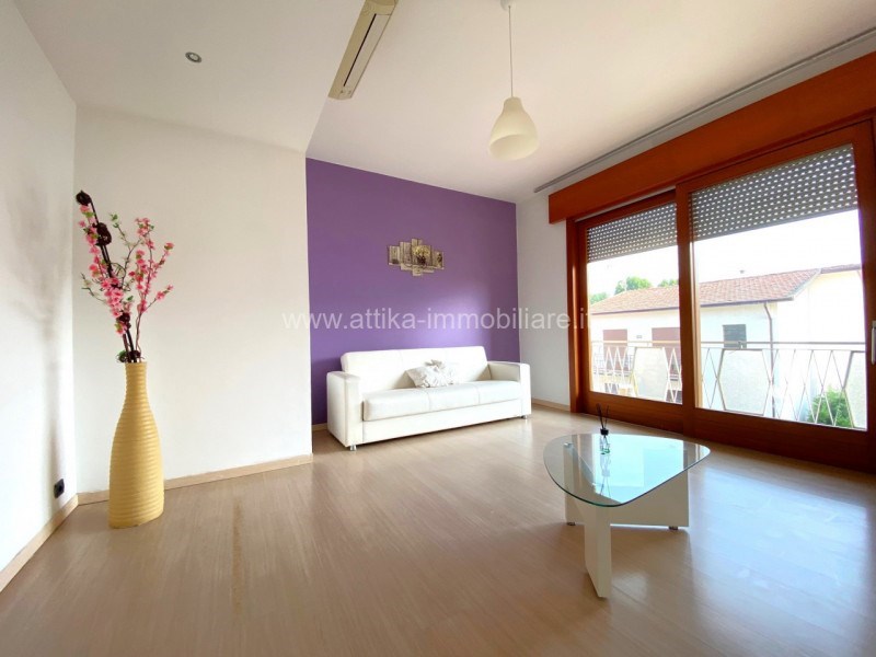 appartamento in vendita ad Este