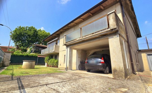 casa indipendente in vendita ad Este