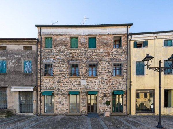 appartamento in vendita ad Este