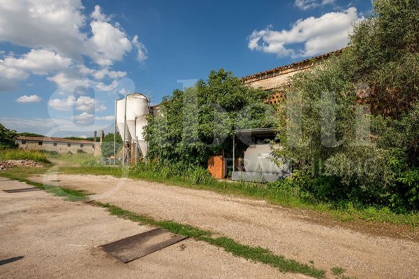 casale in vendita ad Este
