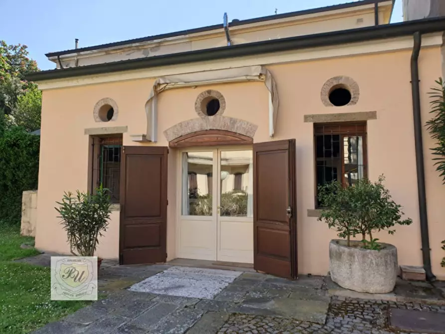 ufficio in vendita ad Este