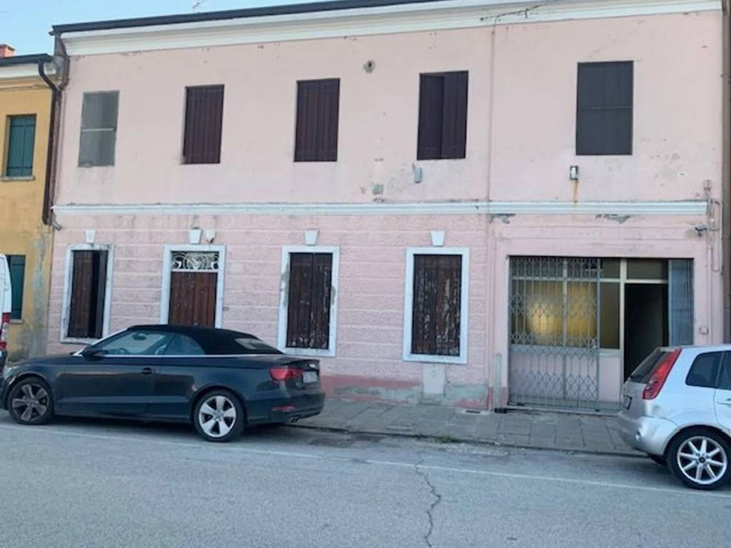 appartamento in vendita ad Este