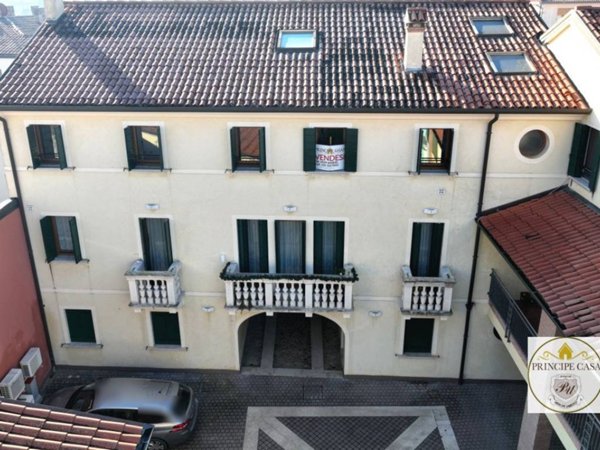 appartamento in vendita ad Este