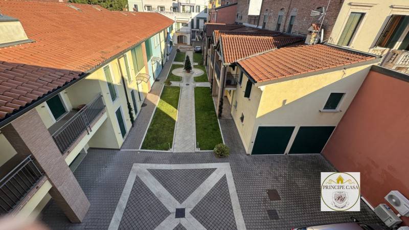 appartamento in vendita ad Este