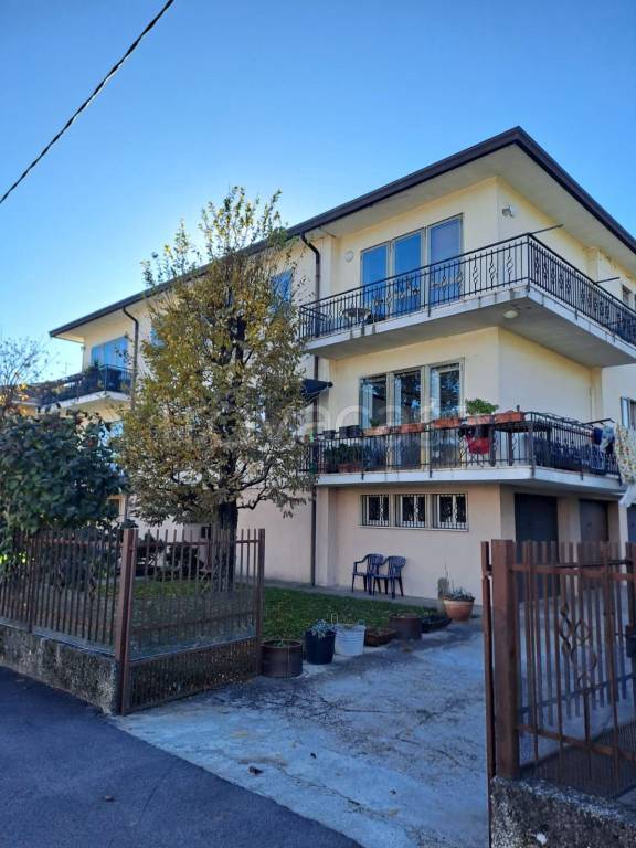 appartamento in vendita ad Este