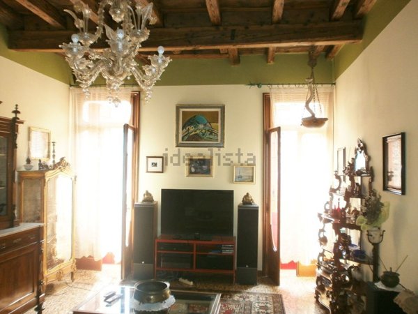 appartamento in vendita ad Este