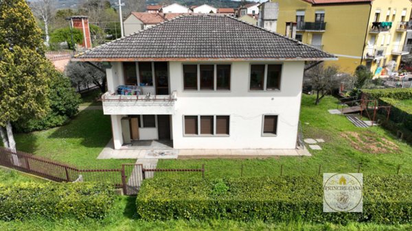 casa indipendente in vendita ad Este