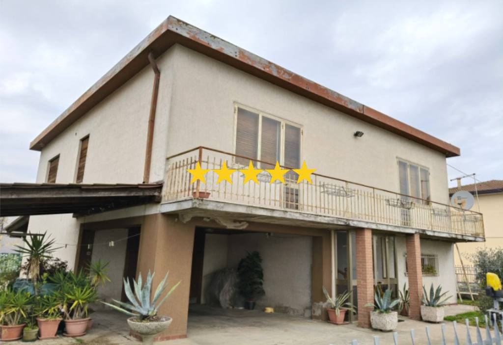 casa indipendente in vendita ad Este