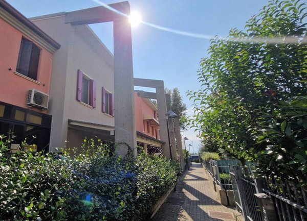 casa indipendente in vendita ad Este