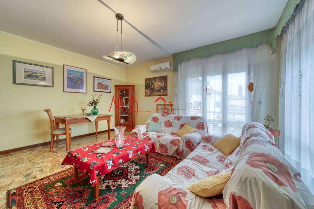 appartamento in vendita ad Este