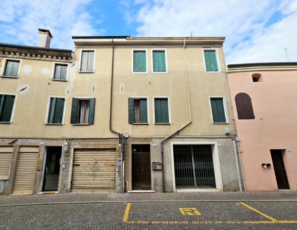 appartamento in vendita ad Este