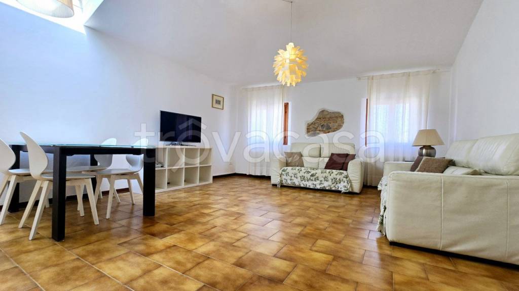 appartamento in vendita ad Este