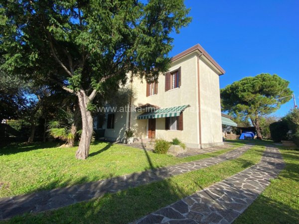 casa indipendente in vendita ad Este