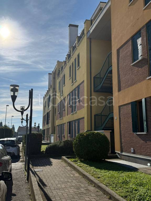 appartamento in vendita ad Este