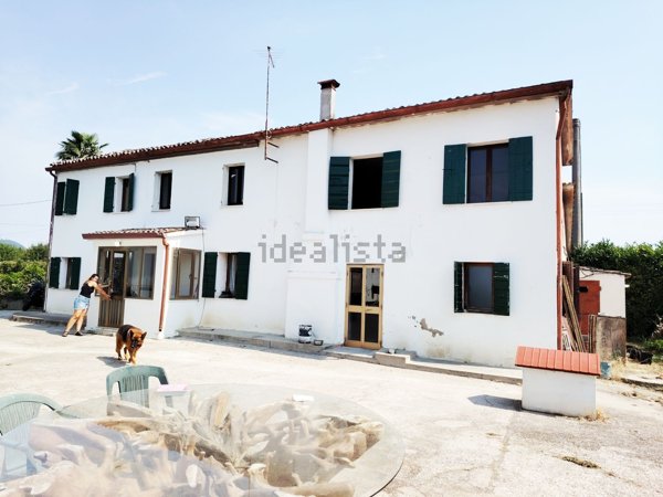 casa indipendente in vendita ad Este